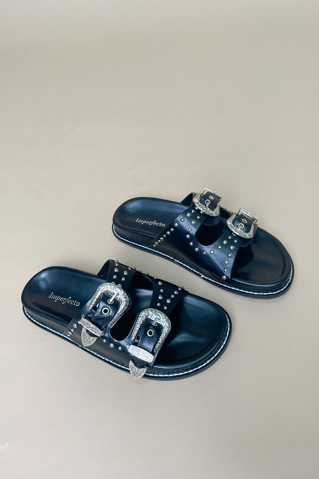 Famous Taylor Swift Slider Sandals