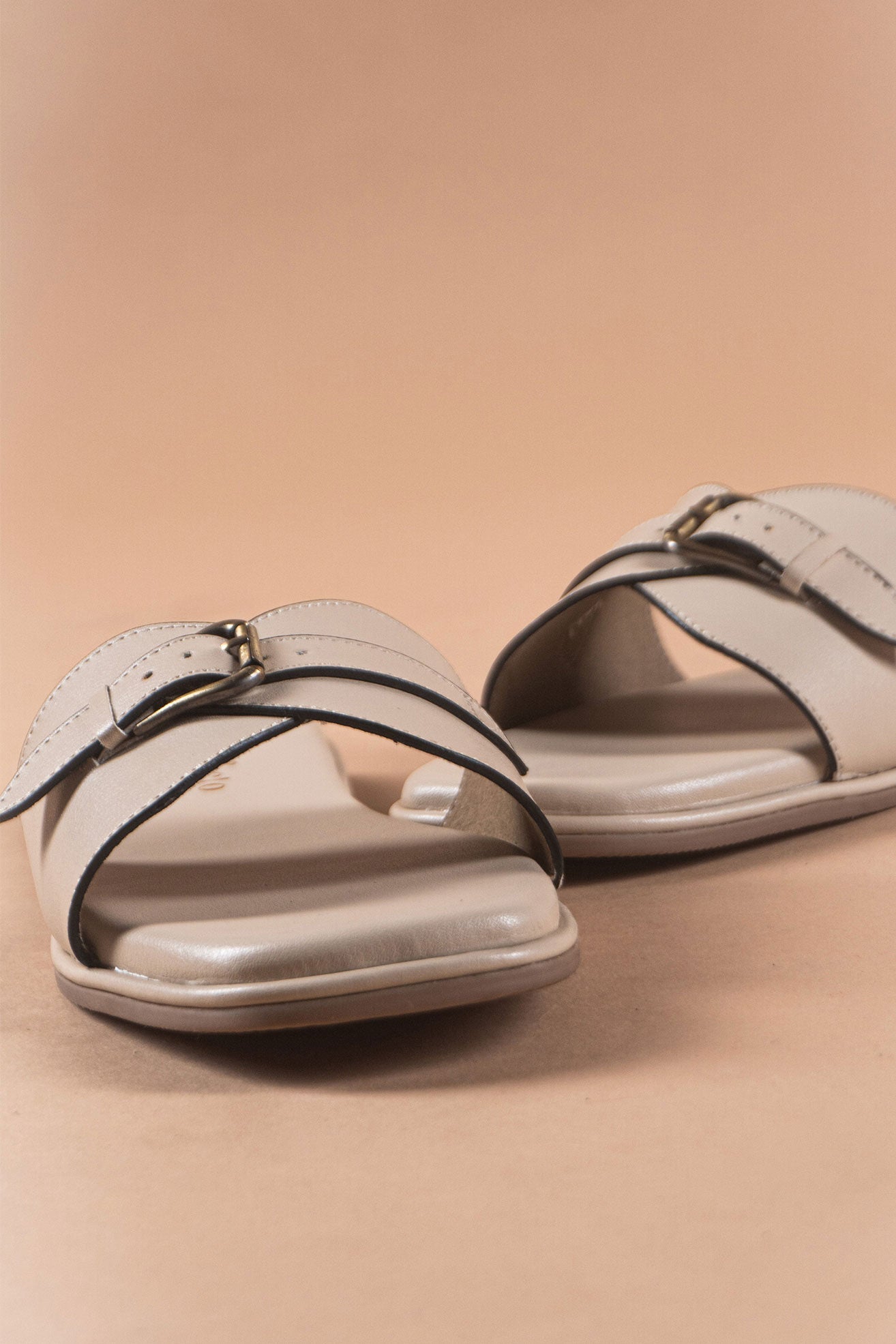Ivory Chic Buckle Sandals-Imperfecto USA