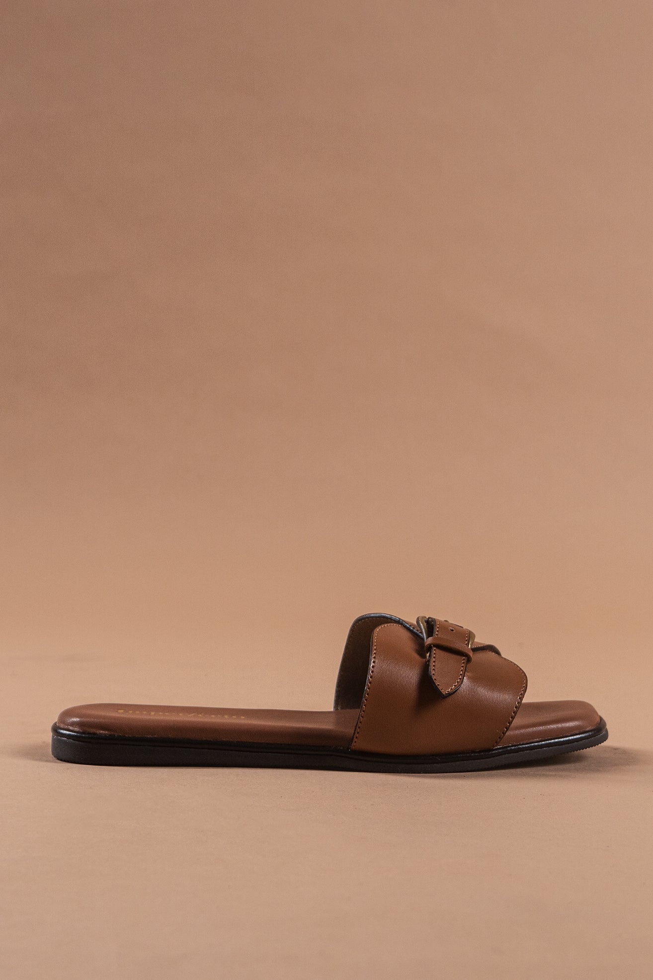 Tan Chic Buckle Sandals-Imperfecto USA