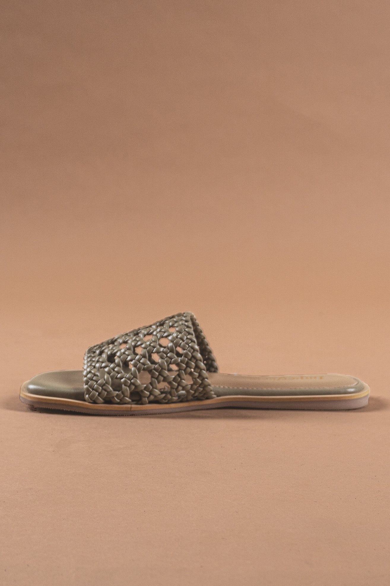 Olive Woven Sandals-Imperfecto USA