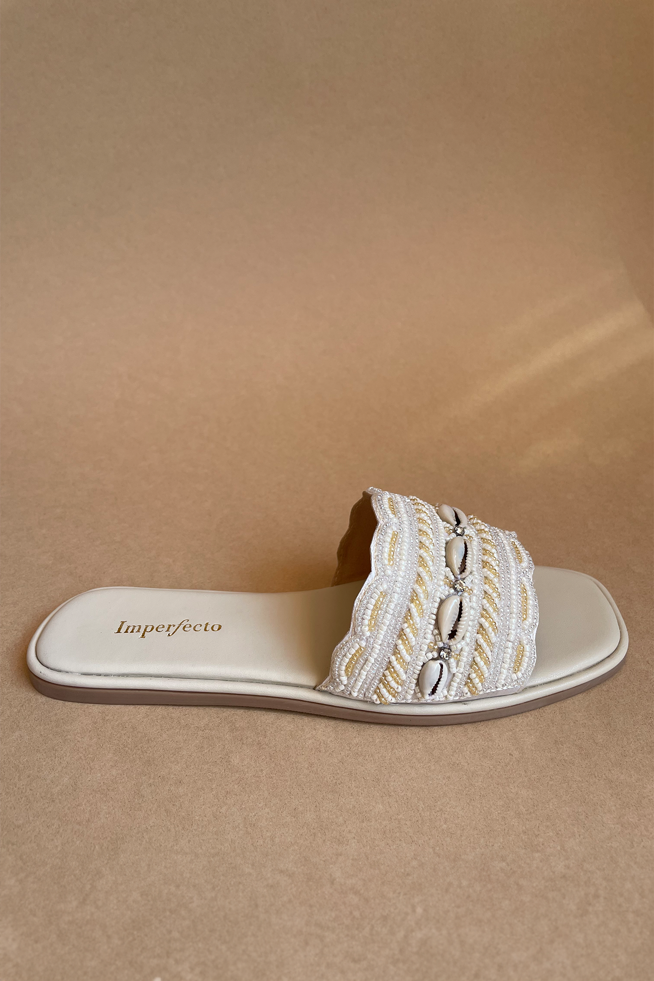 City Chic Embroidered Sandals-Imperfecto USA