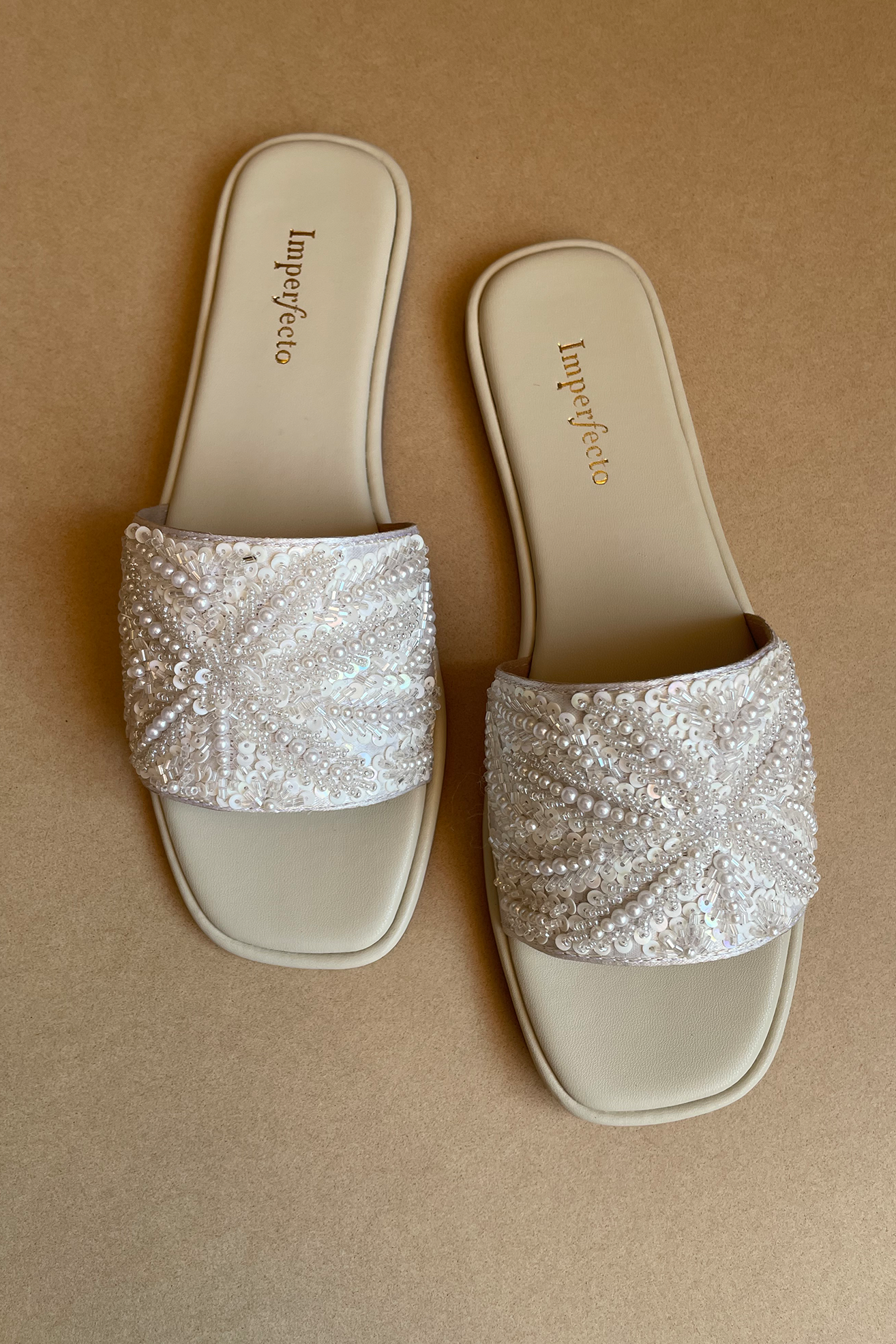 Ivory Dust Embroidery Sandals-Imperfecto USA