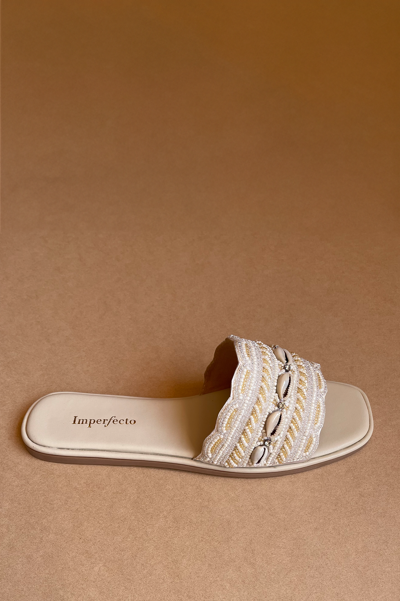 City Chic Embroidered Sandals-Imperfecto USA