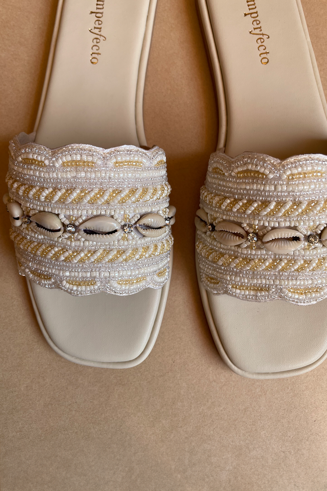 City Chic Embroidered Sandals-Imperfecto USA