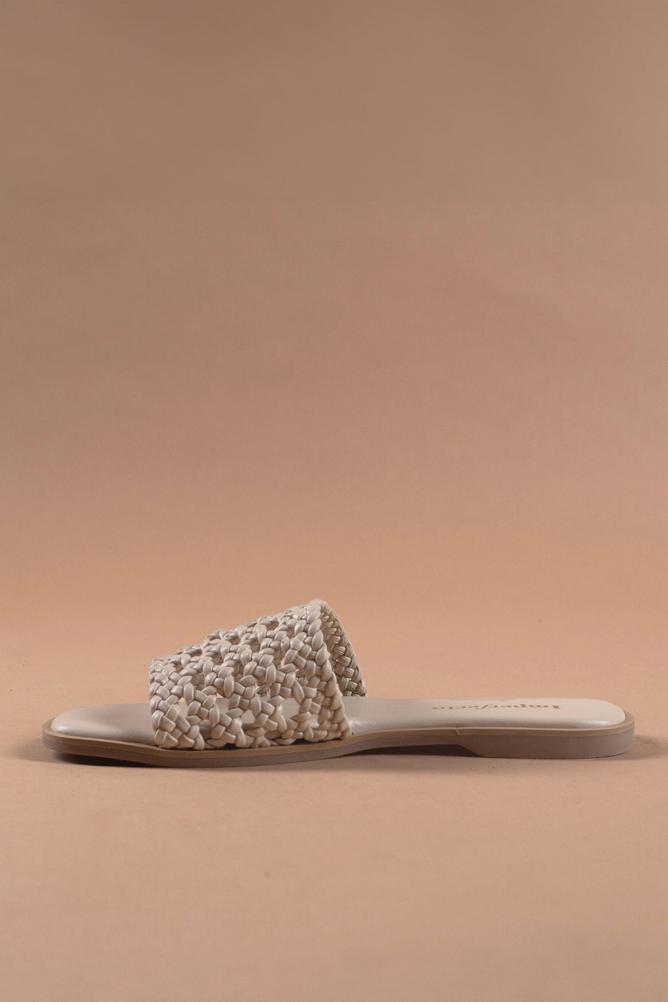 Ivory Woven Sandals-Imperfecto USA