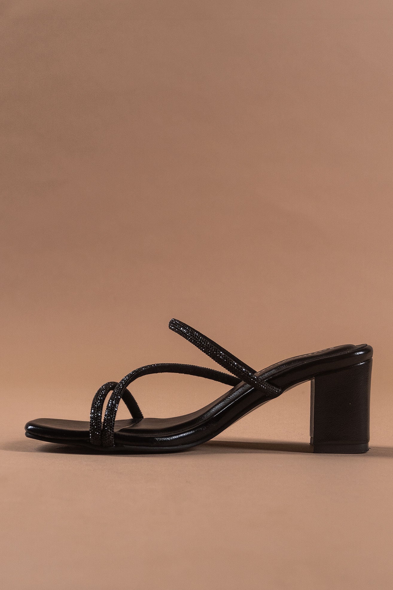 Starry Black Strappy Heels-Imperfecto USA